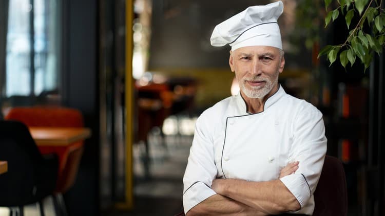 Kitchen Porter Essentials in Modern Restaurant Management