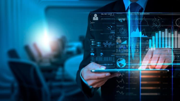 Data Analytics Essentials: Analyze, Visualize, Interpret
