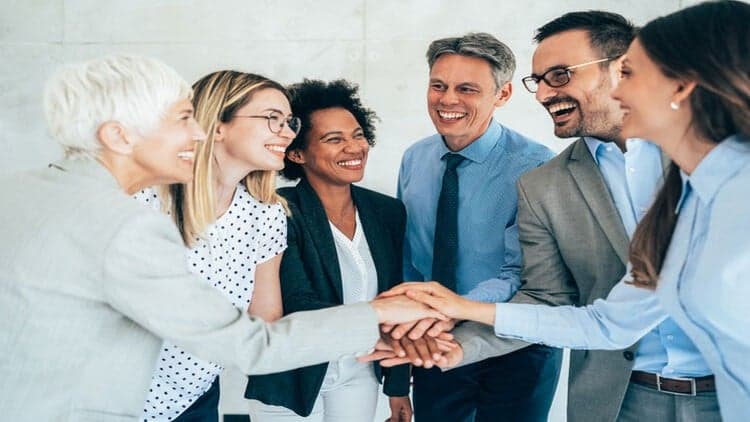 The Art of Leading People: Practical Tools for Team Success"