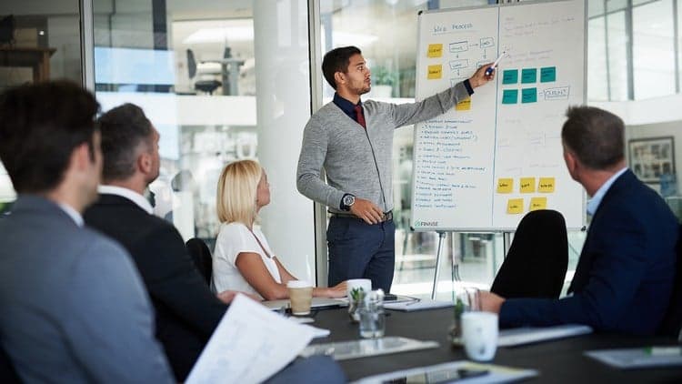Comunicación Efectiva para Iniciativas de IA
